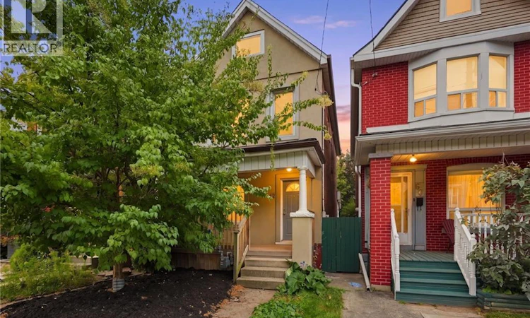 62 Cedar Avenue