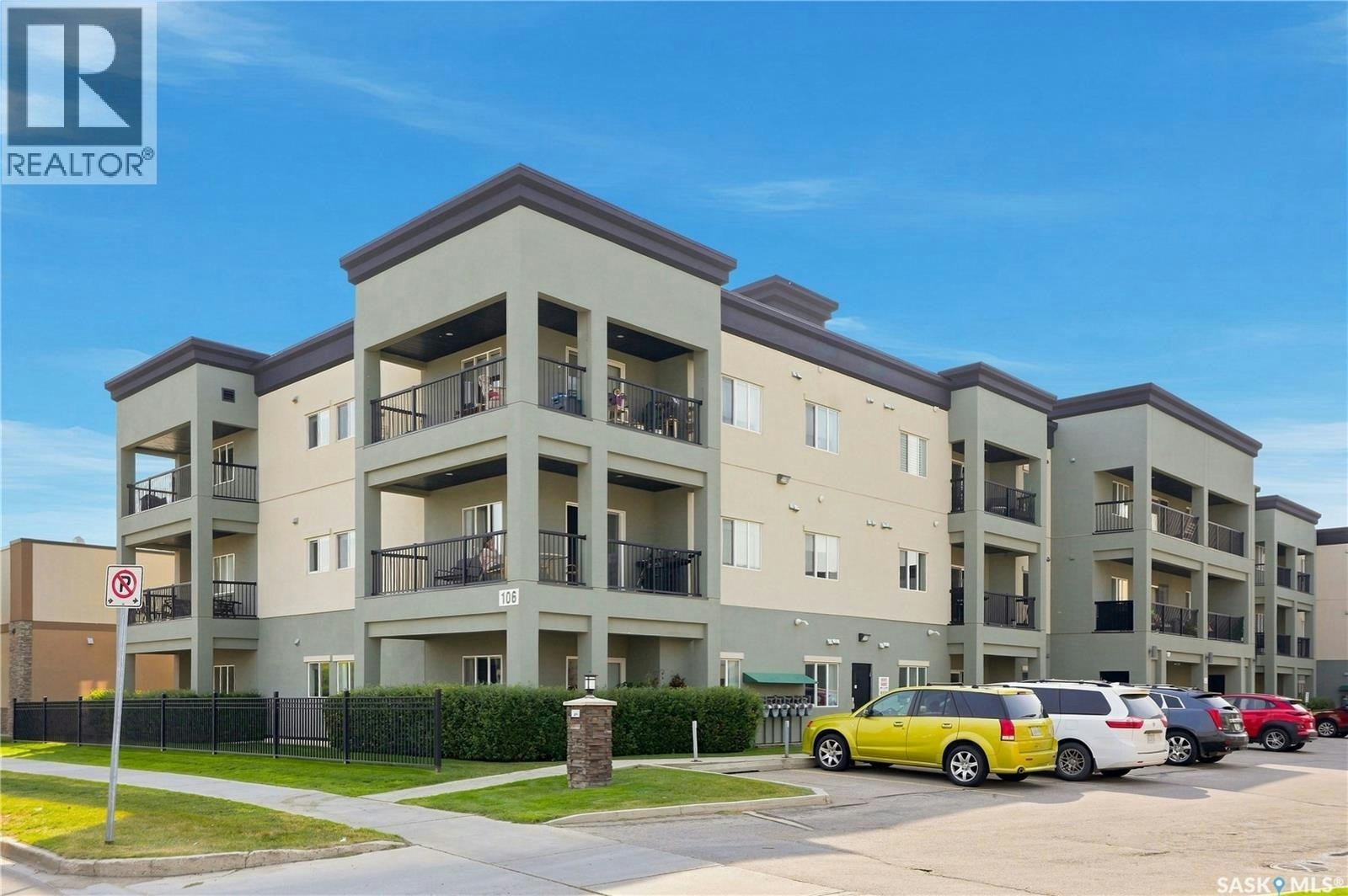 312-106 Hampton Circle, Saskatoon, SK, S7R 0C4