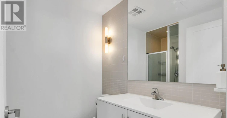 2104-120 Homewood Avenue, Toronto, ON, M4Y 2J3 - 19