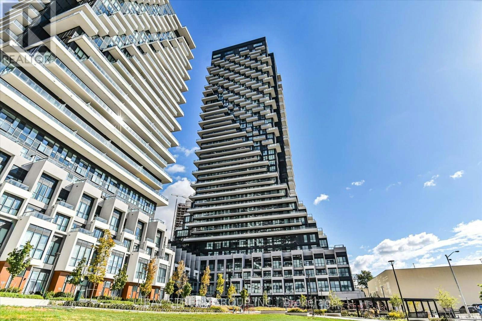 2707-30 Inn ON The Park Drive, Toronto, ON, M3C 0P8