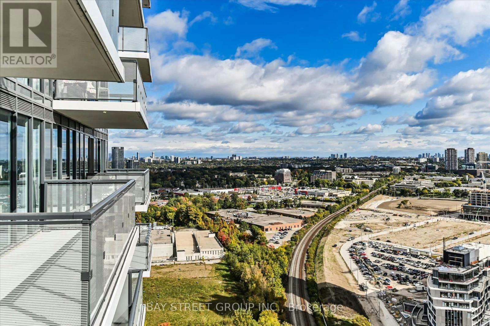 2707-30 Inn ON The Park Drive, Toronto, ON, M3C 0P8 - 24