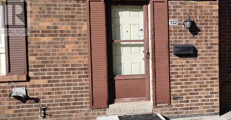 132-270 Timberbank Boulevard, Toronto, ON, M1W 2M1 - 2