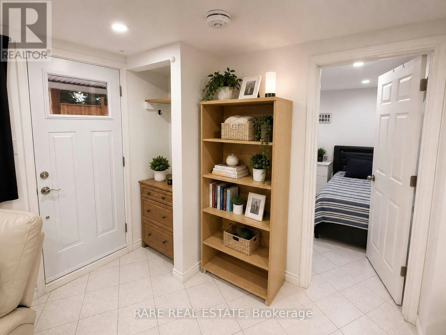 1-130 Glen Shields Avenue, Vaughan, ON, L4K 1T6 - 4