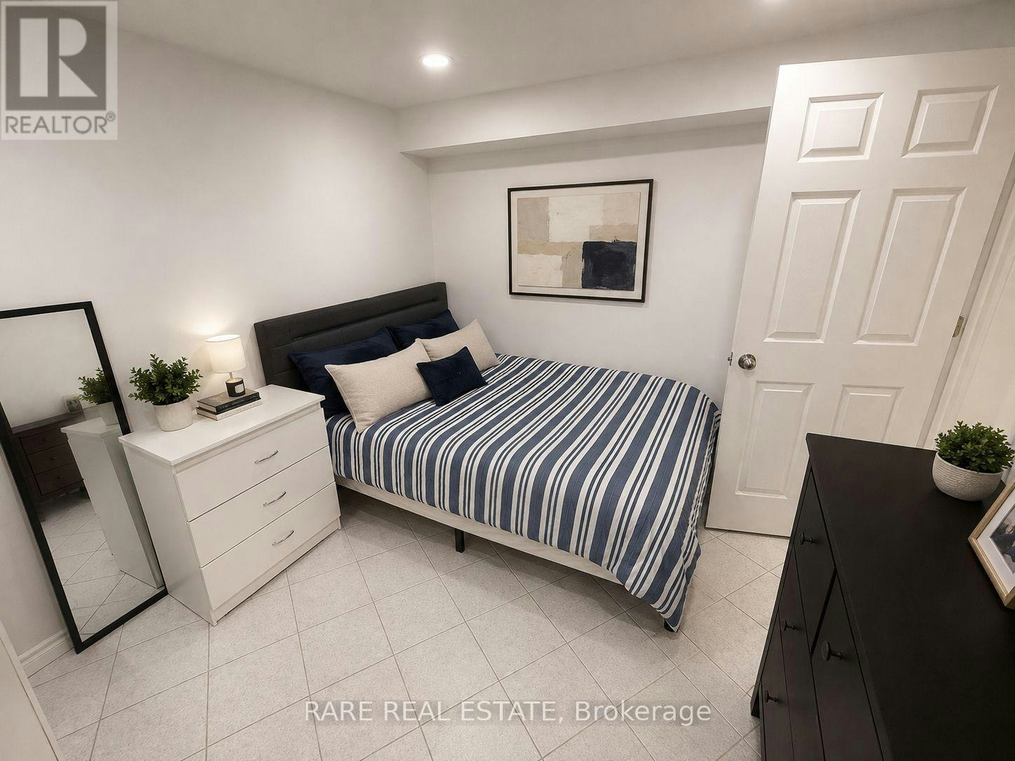 1-130 Glen Shields Avenue, Vaughan, ON, L4K 1T6 - 5