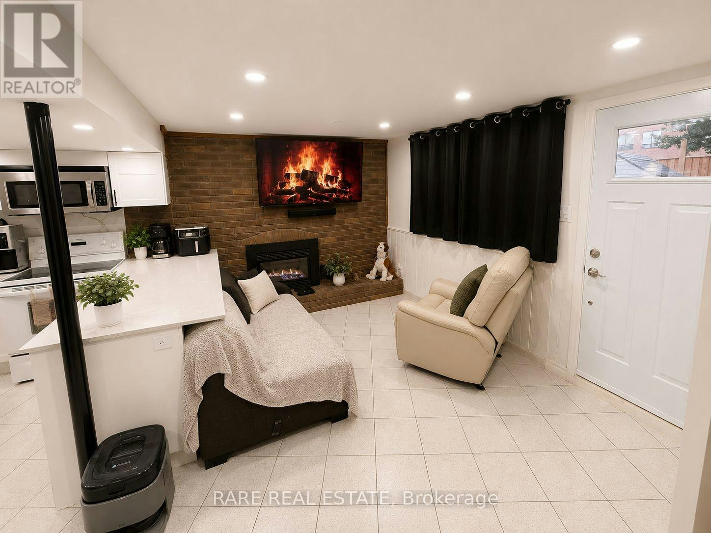 1-130 Glen Shields Avenue, Vaughan, ON, L4K 1T6 - 3