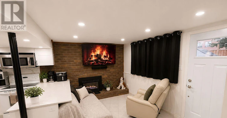 1-130 Glen Shields Avenue, Vaughan, ON, L4K 1T6 - 3