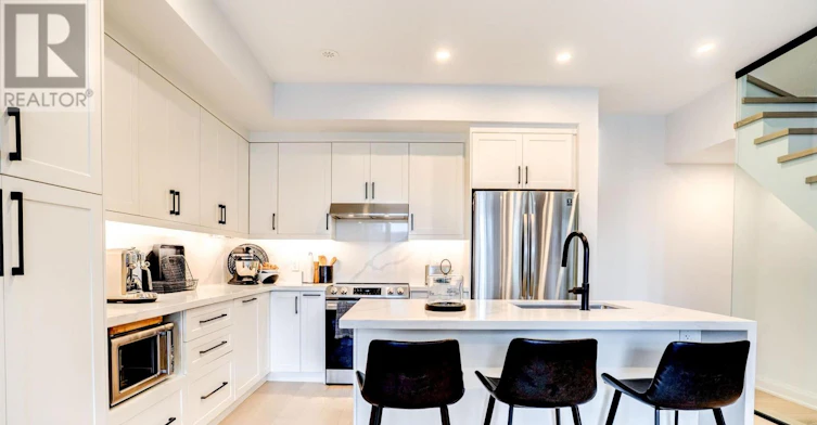 423 Rockwell Common, Oakville, ON, L6H 0R7 - 5