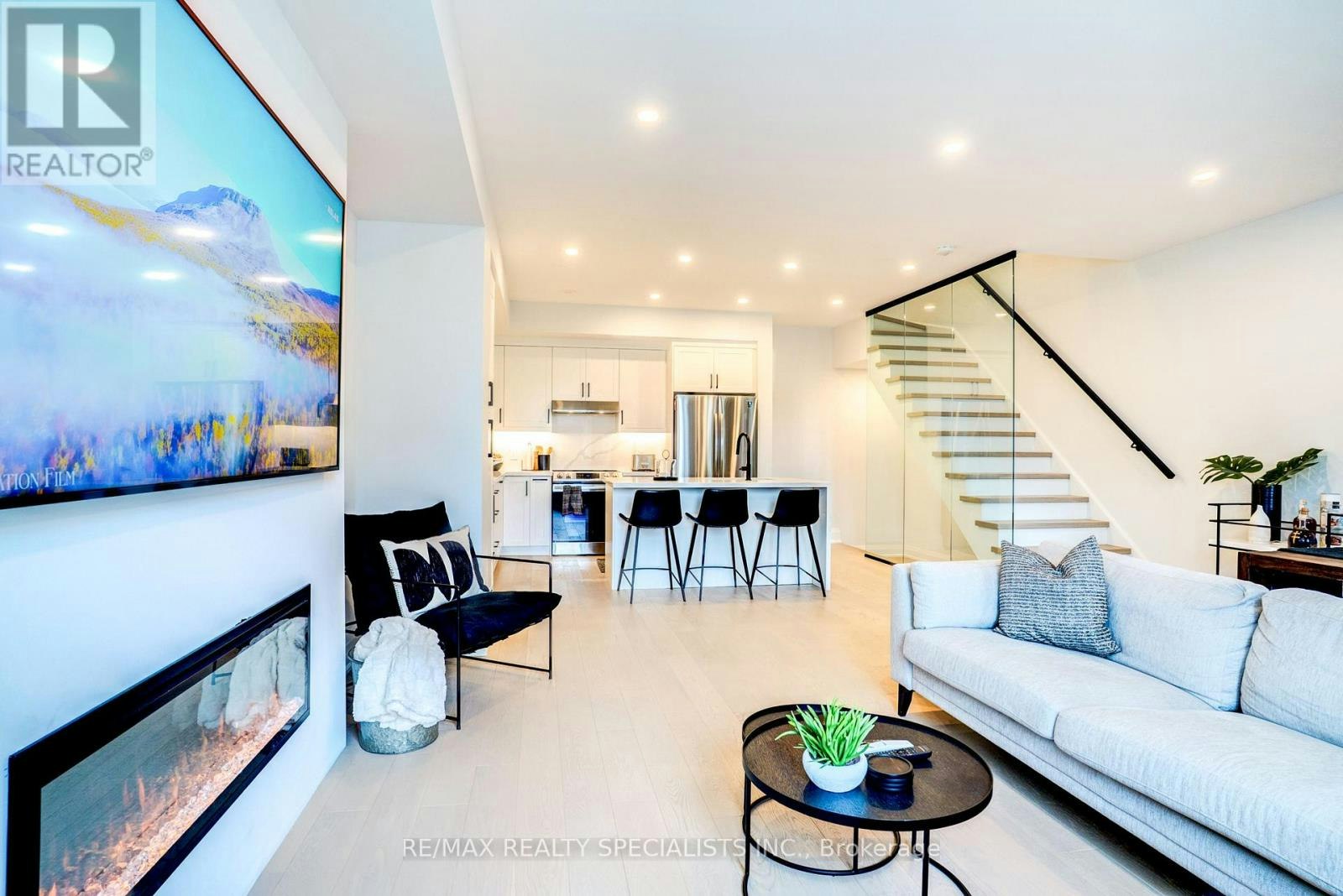 423 Rockwell Common, Oakville, ON, L6H 0R7 - 11