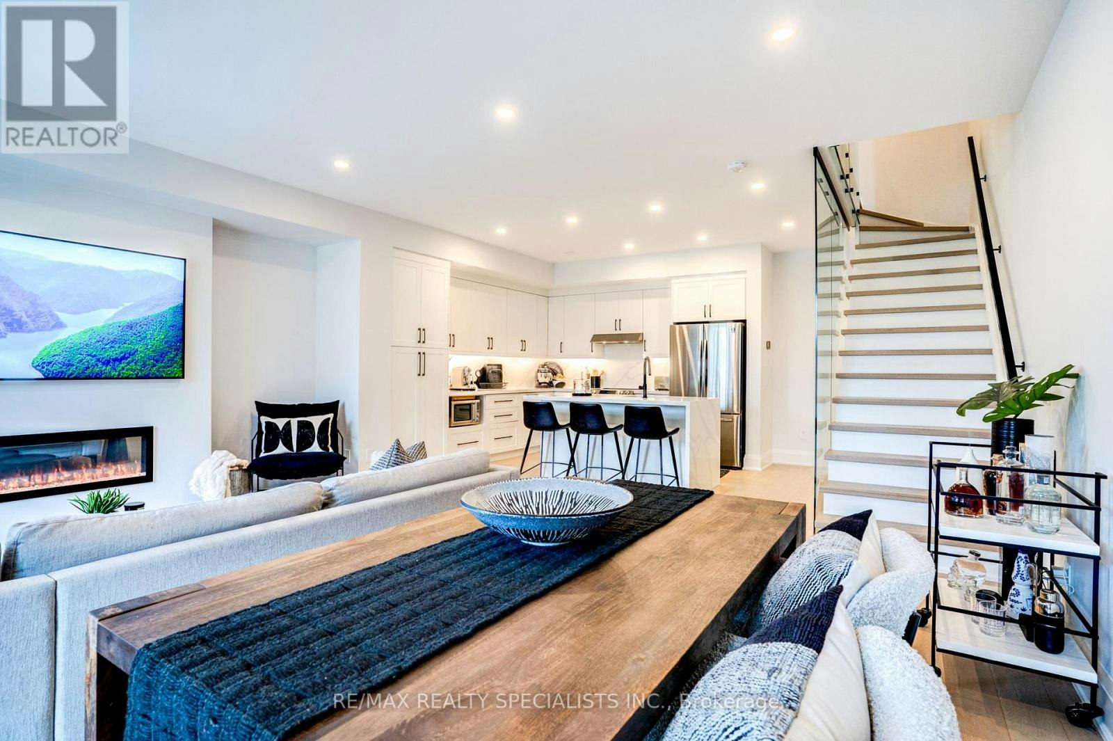 423 Rockwell Common, Oakville, ON, L6H 0R7 - 16