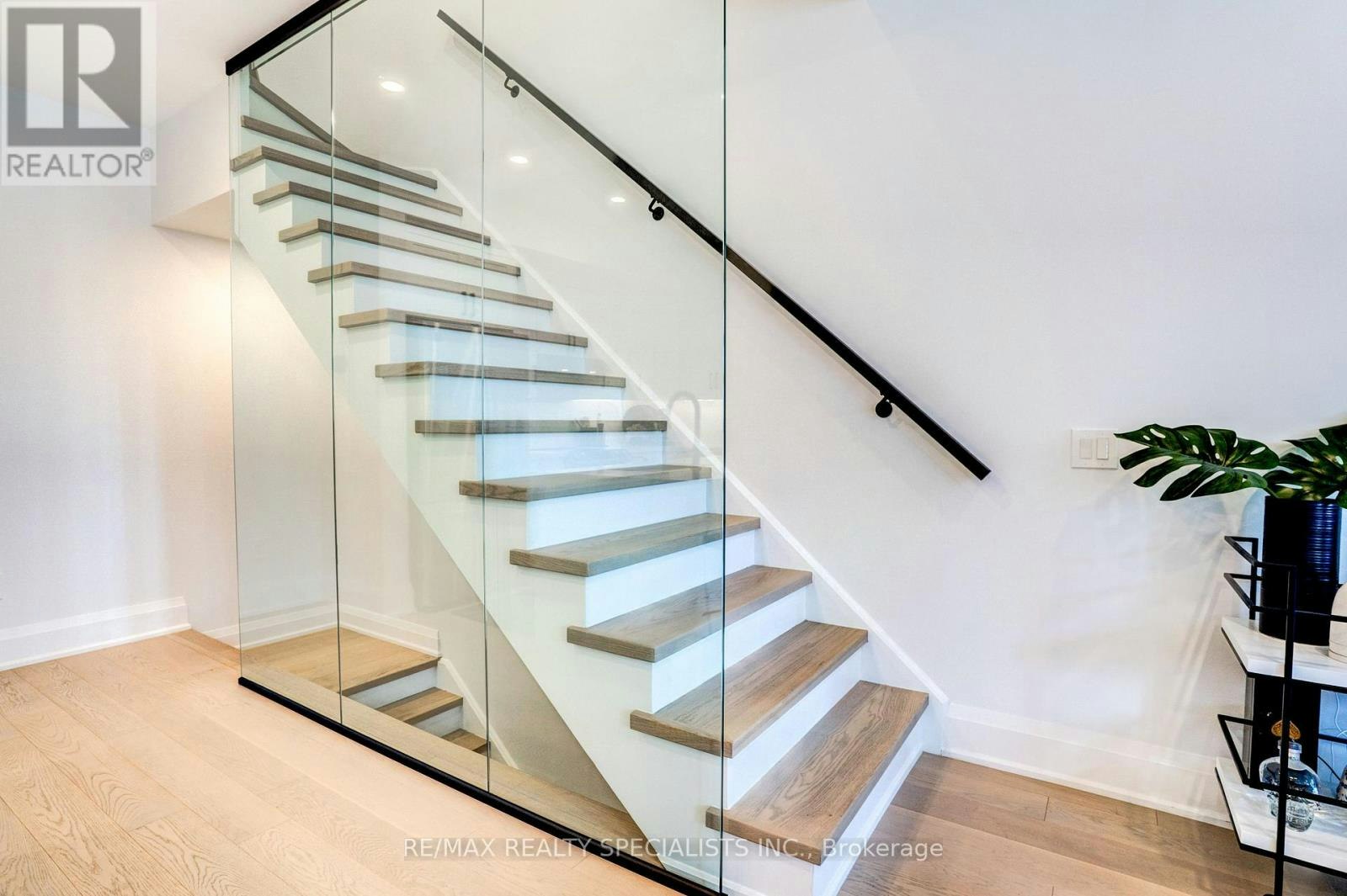 423 Rockwell Common, Oakville, ON, L6H 0R7 - 18