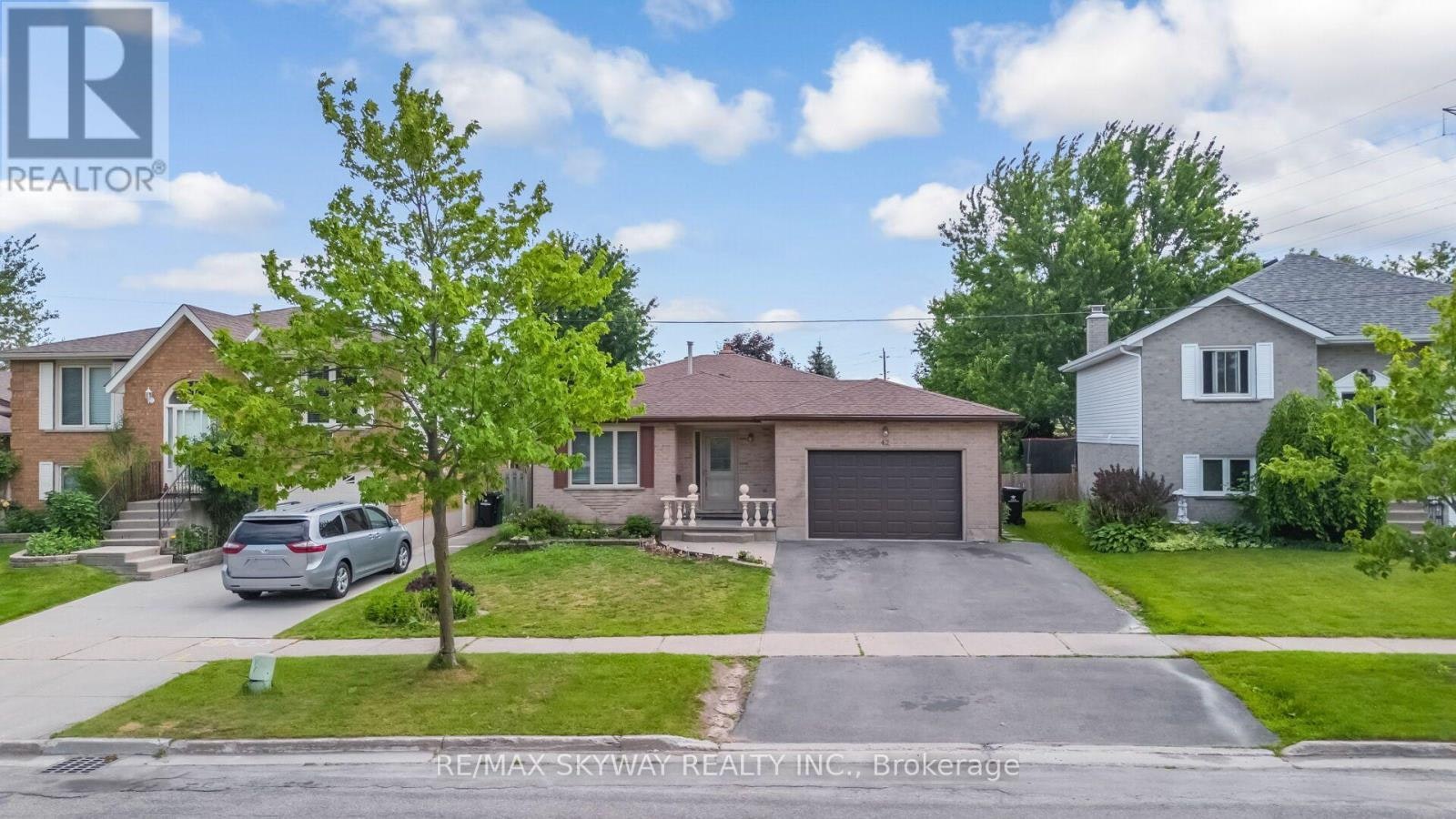 42 Newbury Drive, Kitchener, ON, N2N 2X6