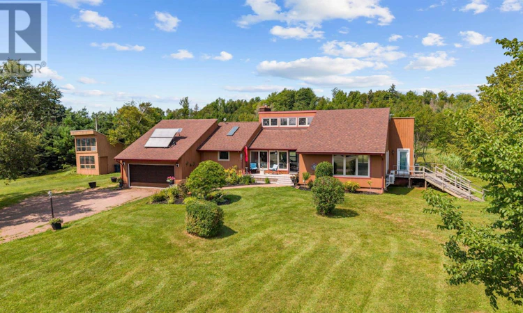 182 Upper Meadowbank Road