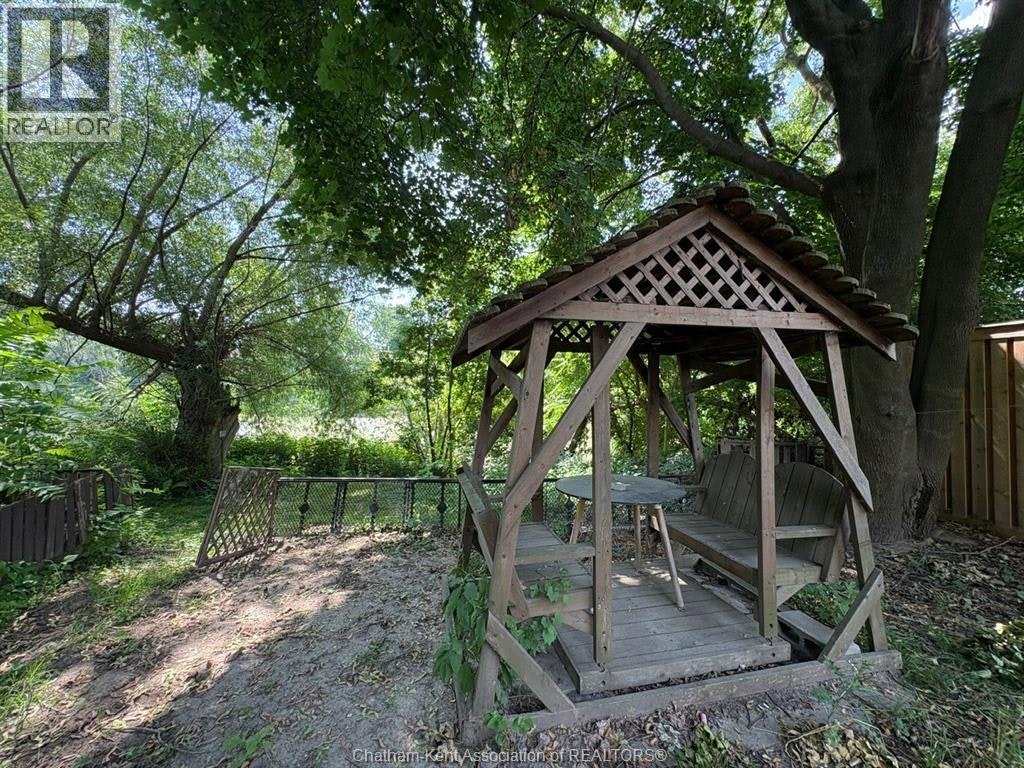 8 Siskind Court, Chatham-Kent, ON, N7L 5A1 - 10