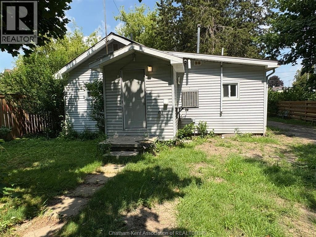 8 Siskind Court, Chatham-Kent, ON, N7L 5A1 - 4