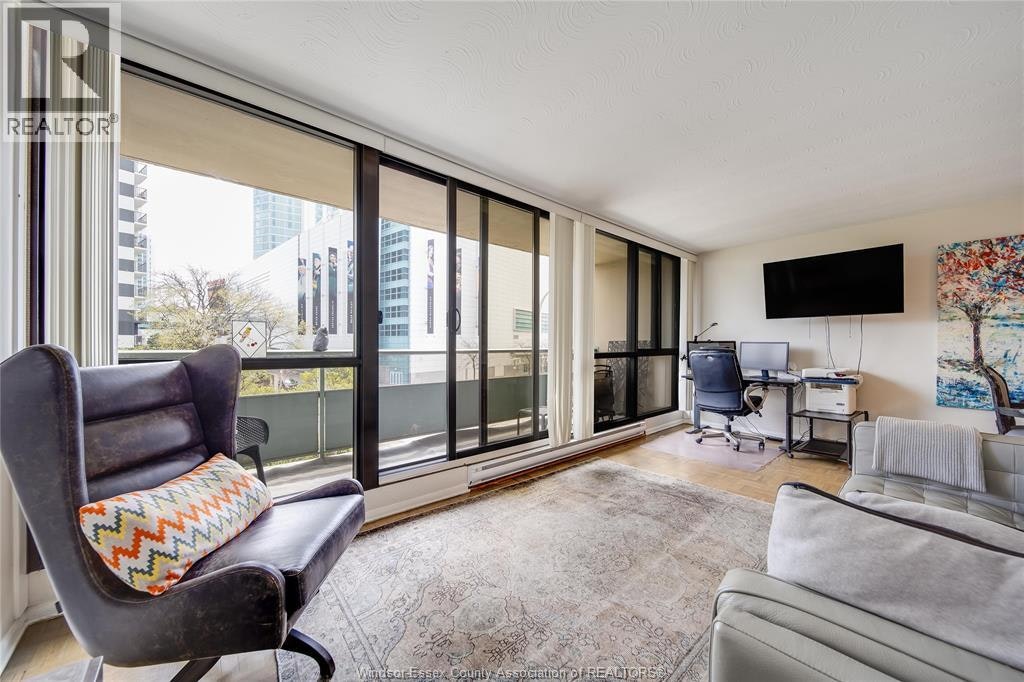 312-111 Riverside Drive, Windsor, ON, N9A 2S6 - 7
