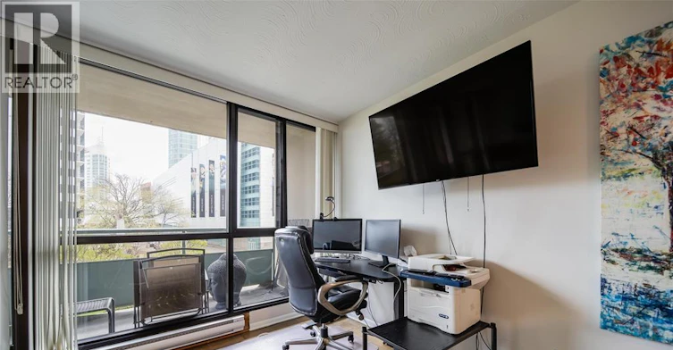 312-111 Riverside Drive, Windsor, ON, N9A 2S6 - 12