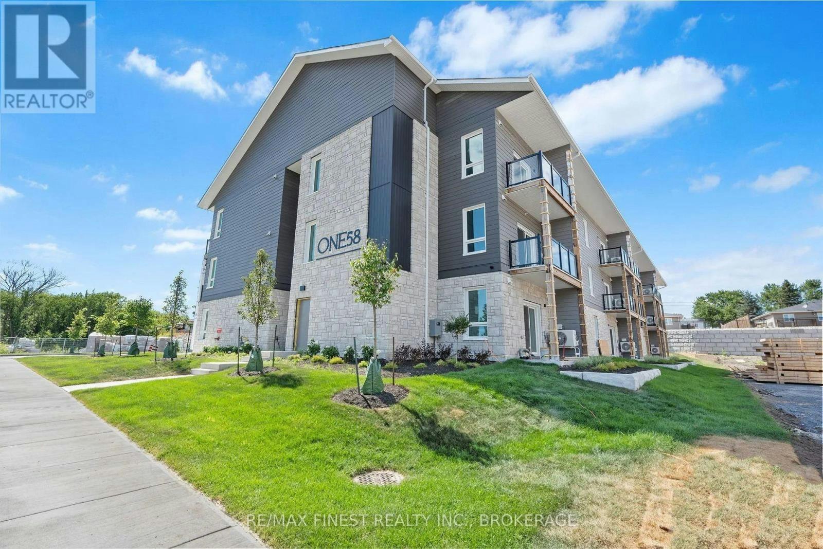 102-158 Heritage Park Drive, Greater Napanee, ON, K7R 3X8