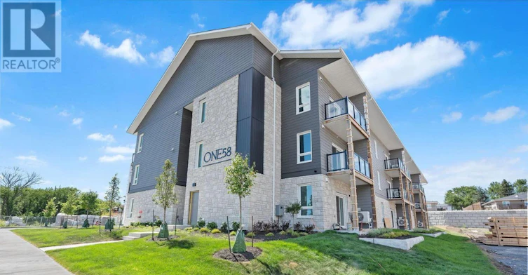 102-158 Heritage Park Drive, Greater Napanee, ON, K7R 3X8