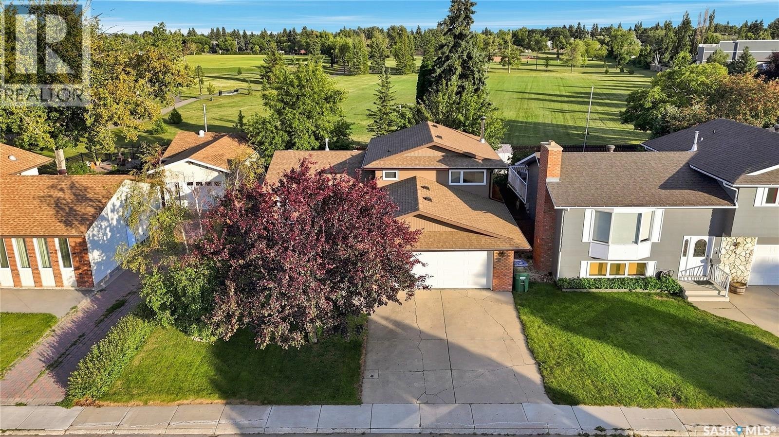 215 Stechishin Crescent, Saskatoon, SK, S7K 5P6