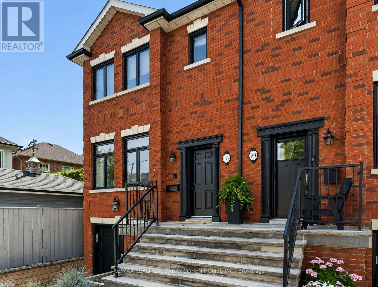 18 Joicey Boulevard, Toronto, ON, M5M 2S7
