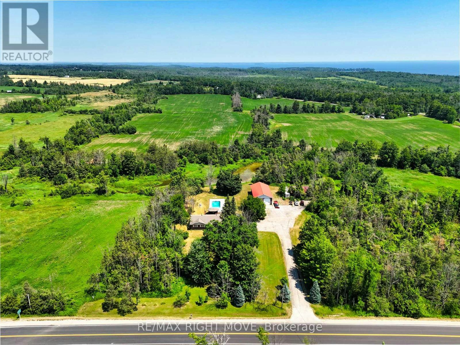 114 11th Line S, Oro-Medonte, ON, L0L 1T0