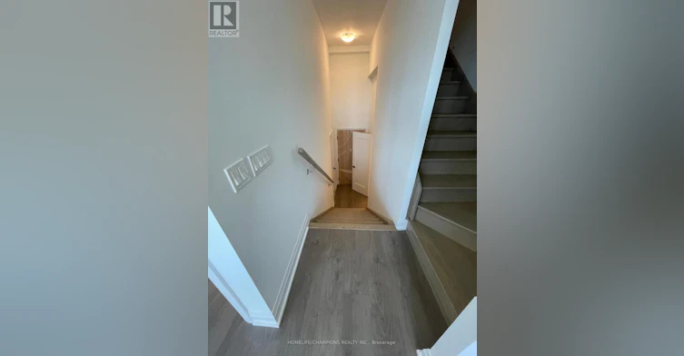 5-60 George Butchart Drive, Toronto, ON, M3K 0E1 - 27