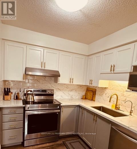 1369 Countrystone Drive, Kitchener, ON, N2N 3R8 - 4