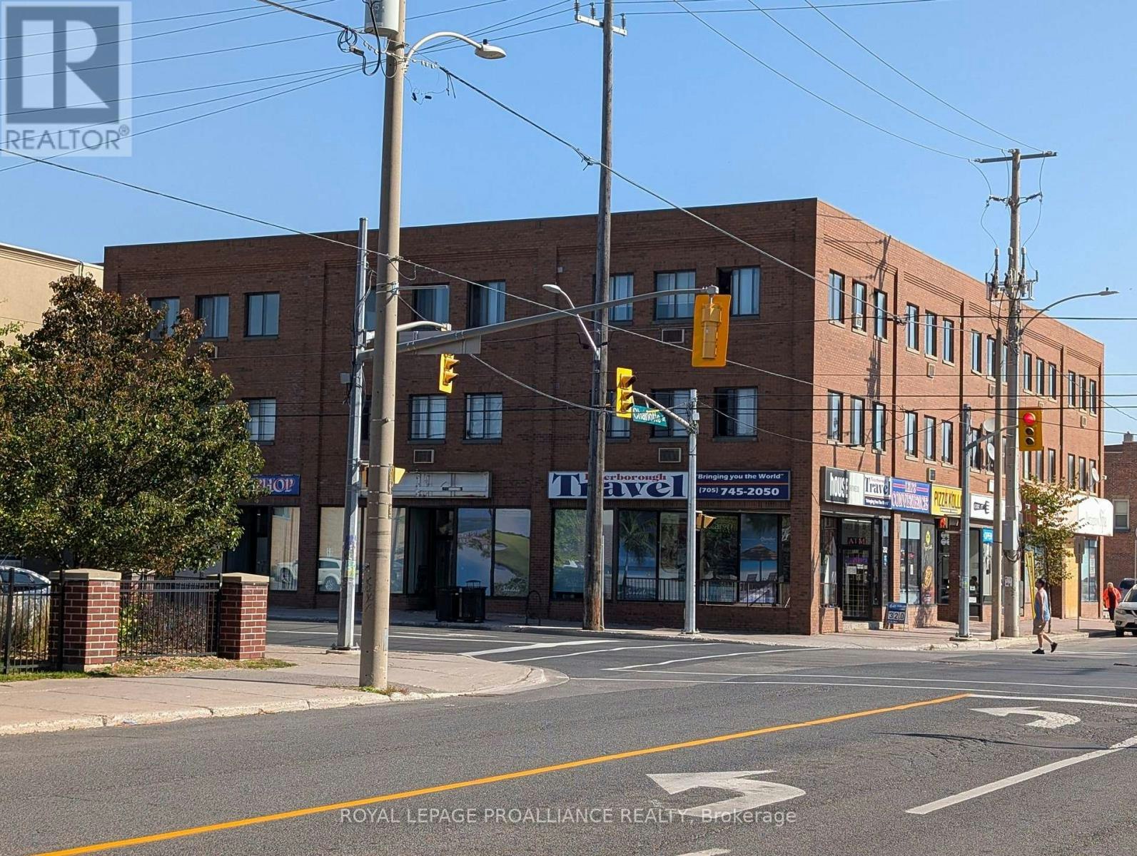 204-328 Aylmer Street, Peterborough, ON, K9H 3V6