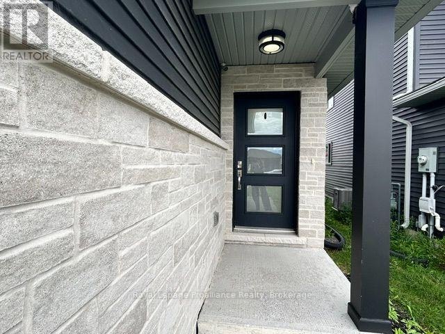 42 Dewal Place, Belleville, ON, K8P 0E5 - 2