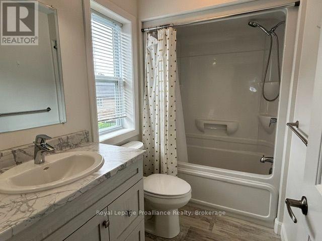 42 Dewal Place, Belleville, ON, K8P 0E5 - 11