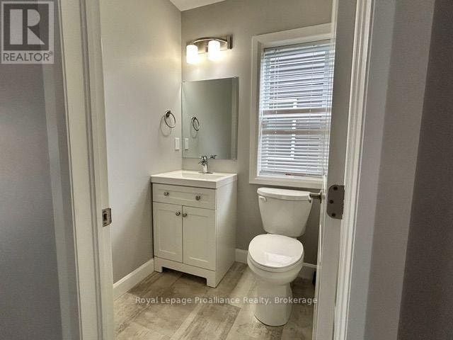 42 Dewal Place, Belleville, ON, K8P 0E5 - 4