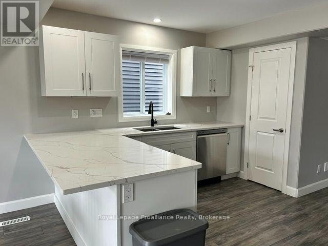 42 Dewal Place, Belleville, ON, K8P 0E5 - 8