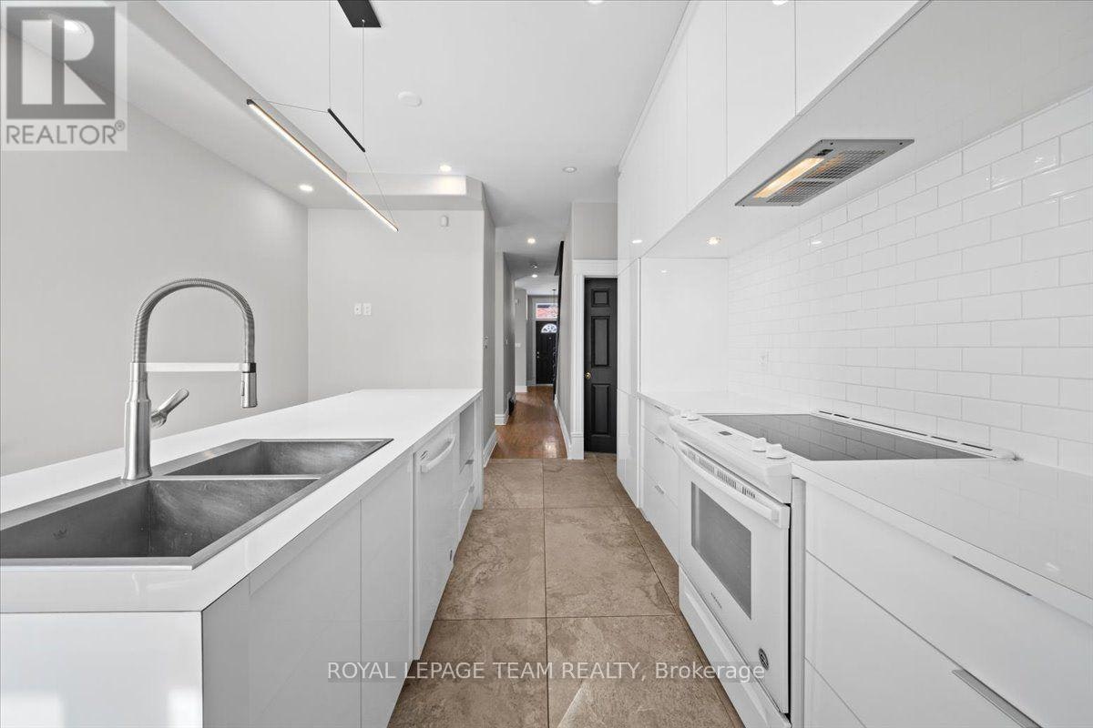 132 Elm Street, Ottawa, ON, K1R 6N5 - 11