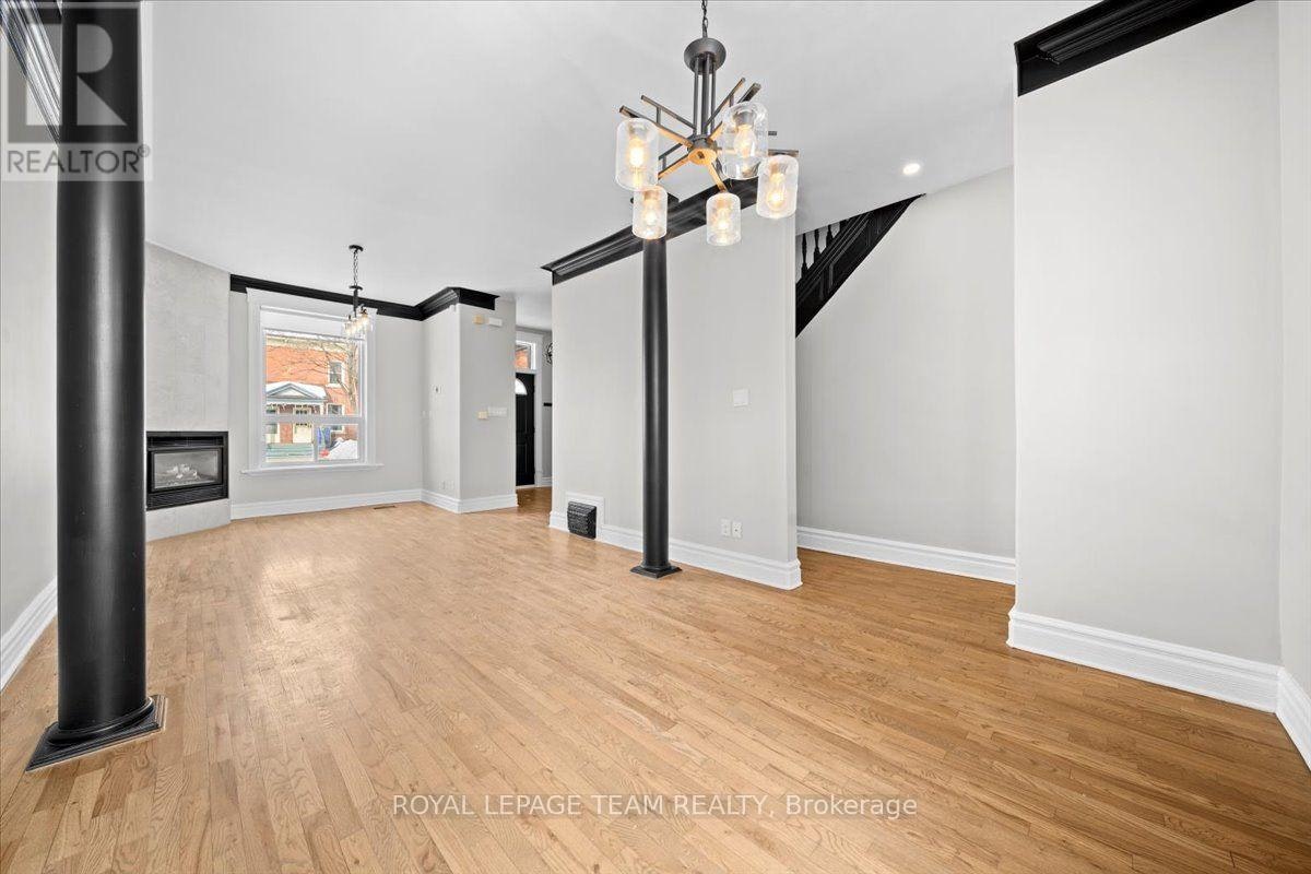 132 Elm Street, Ottawa, ON, K1R 6N5 - 7