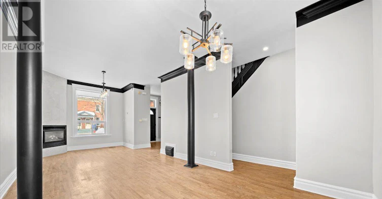 132 Elm Street, Ottawa, ON, K1R 6N5 - 7