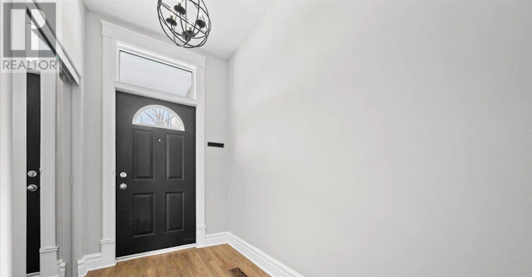 132 Elm Street, Ottawa, ON, K1R 6N5 - 6