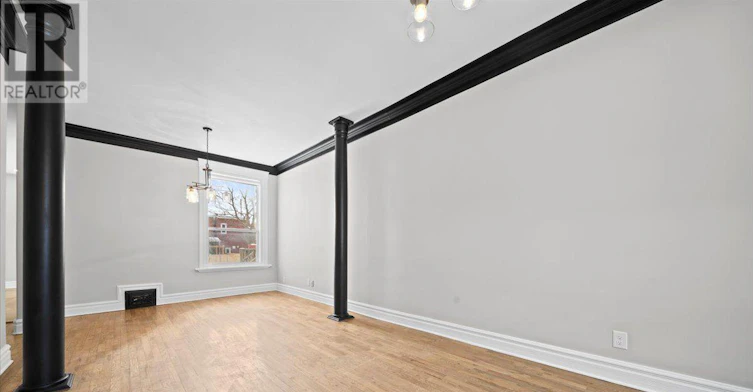132 Elm Street, Ottawa, ON, K1R 6N5 - 4