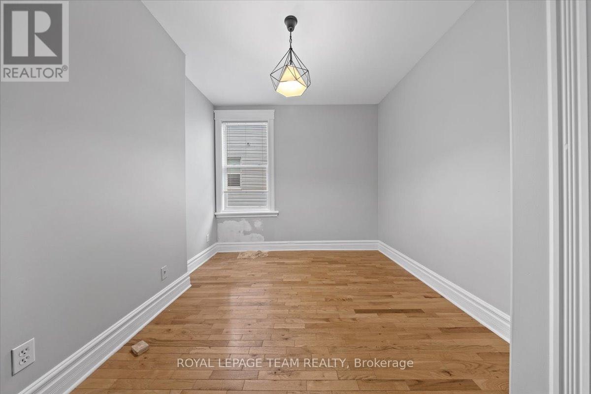 134 Elm Street, Ottawa, ON, K1R 6N5 - 10
