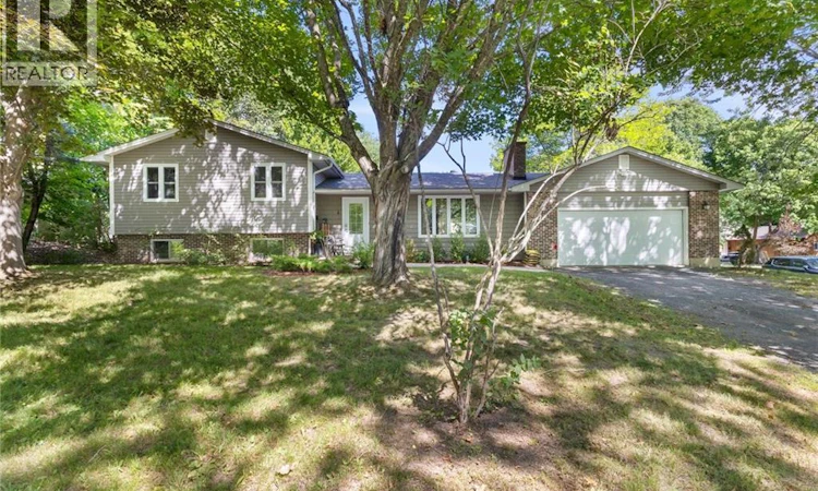 4 Mulberry Court