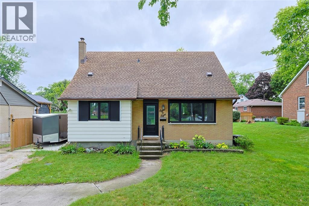 808 Rosedale Avenue, Sarnia, ON, N7V 2A3