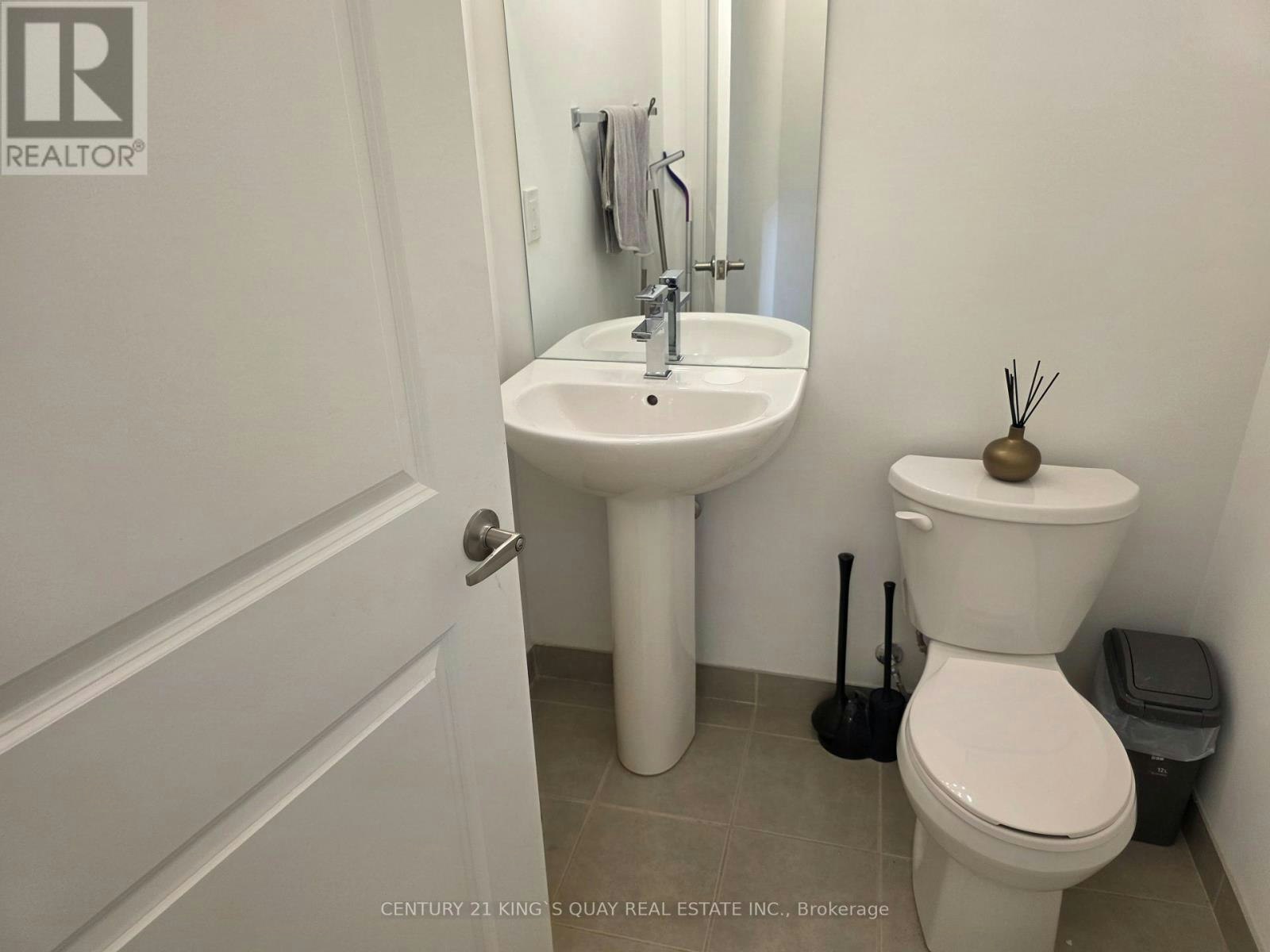 24 Nordic Lane, Whitchurch-Stouffville, ON, L4A 4W8 - 5
