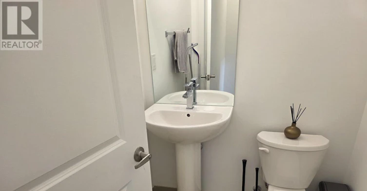 24 Nordic Lane, Whitchurch-Stouffville, ON, L4A 4W8 - 5