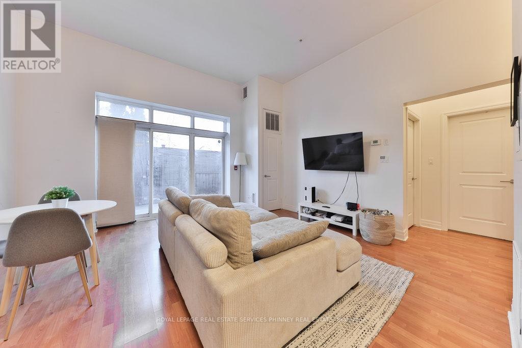 105-459 Kerr Street, Oakville, ON, L6K 3C2 - 11