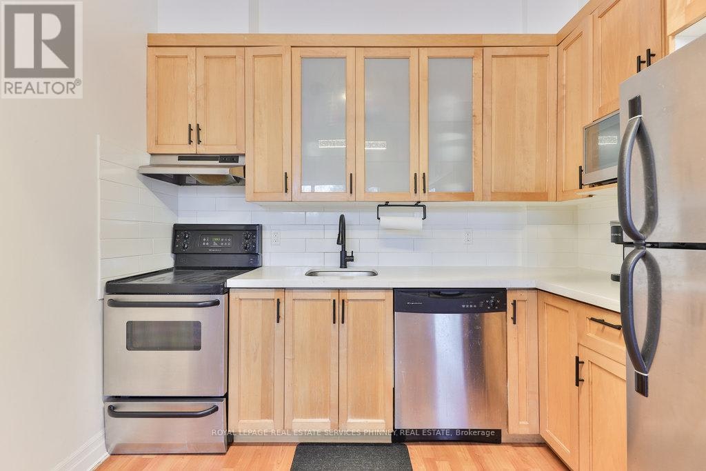 105-459 Kerr Street, Oakville, ON, L6K 3C2 - 5
