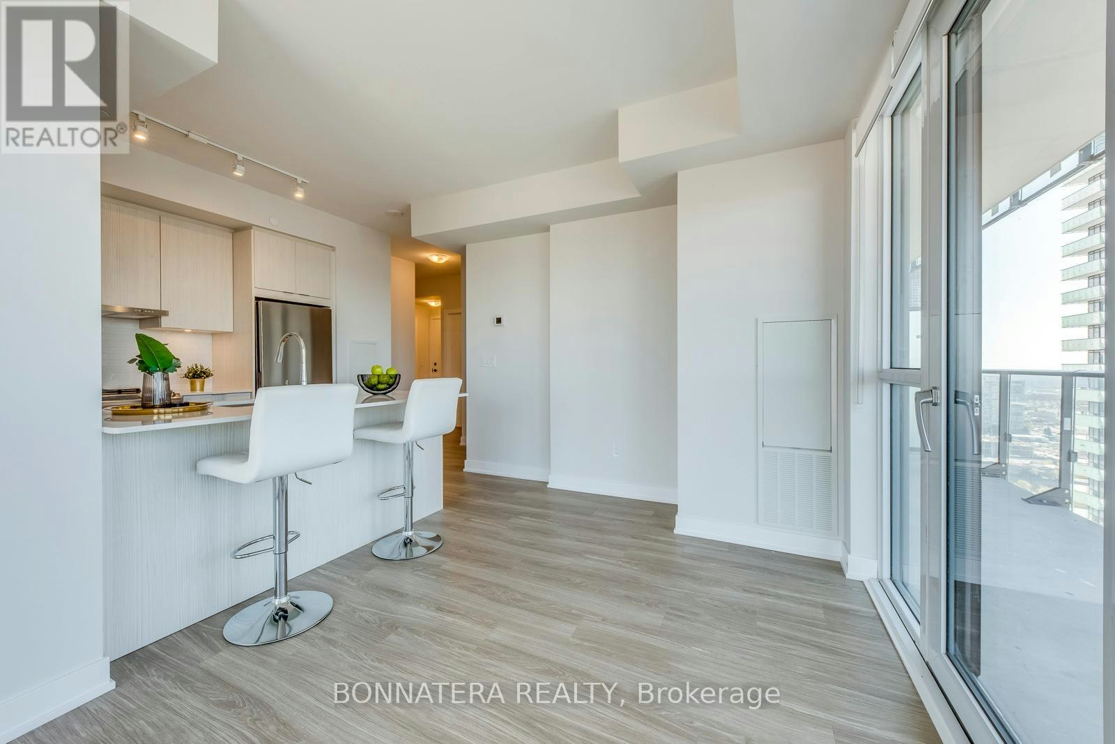 3008-430 Square One Drive W, Mississauga, ON, L5B 0L6 - 19