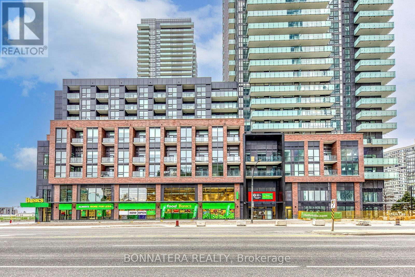 3008-430 Square One Drive W, Mississauga, ON, L5B 0L6 - 3