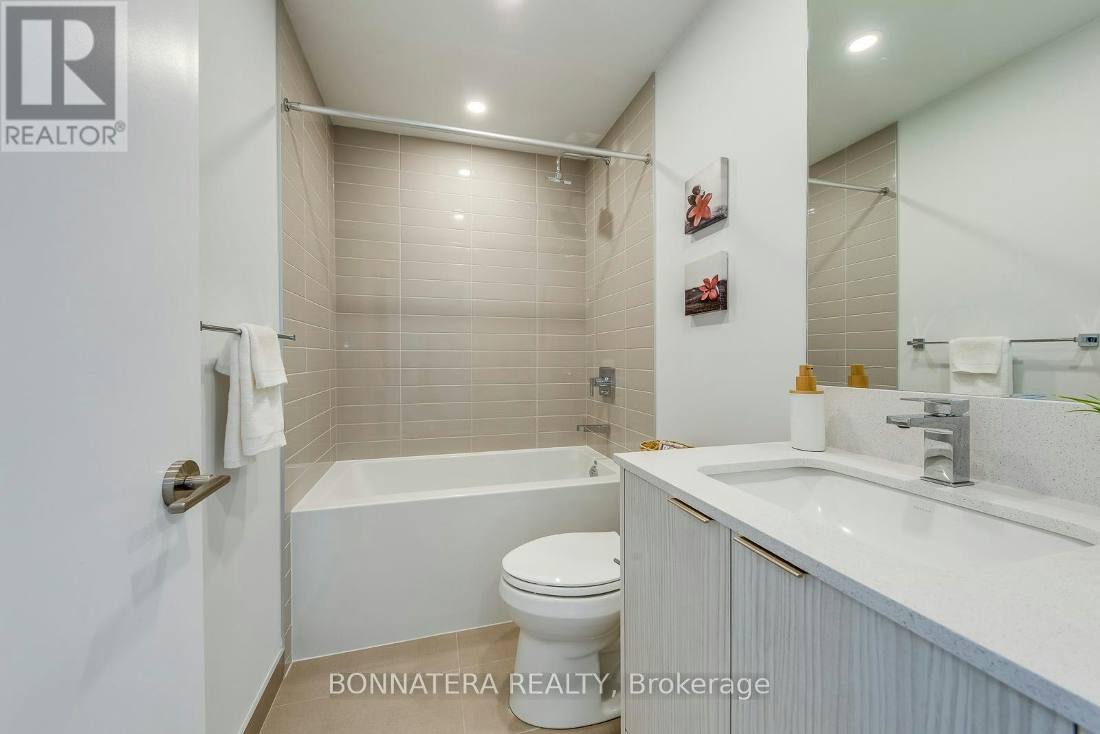 3008-430 Square One Drive W, Mississauga, ON, L5B 0L6 - 32