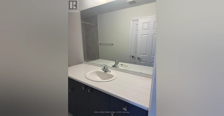 12 Kensington Road, Brampton, ON, N3W 0J9 - 13