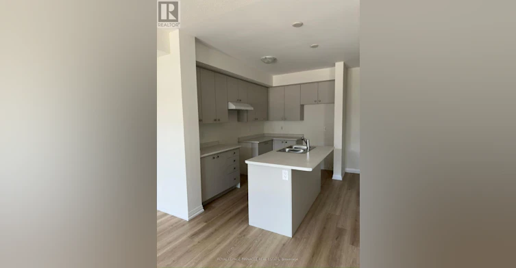 12 Kensington Road, Brampton, ON, N3W 0J9 - 6