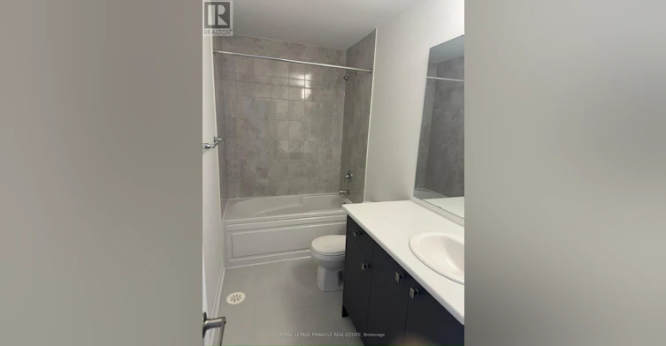 12 Kensington Road, Brampton, ON, N3W 0J9 - 8